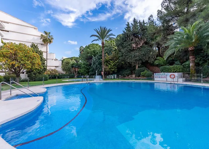 Roy Boston Апартаменти